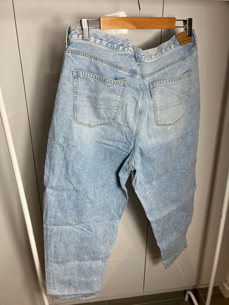 American Eagle Jeans in Women's Size 16 Relaxed Style In good preloved condition