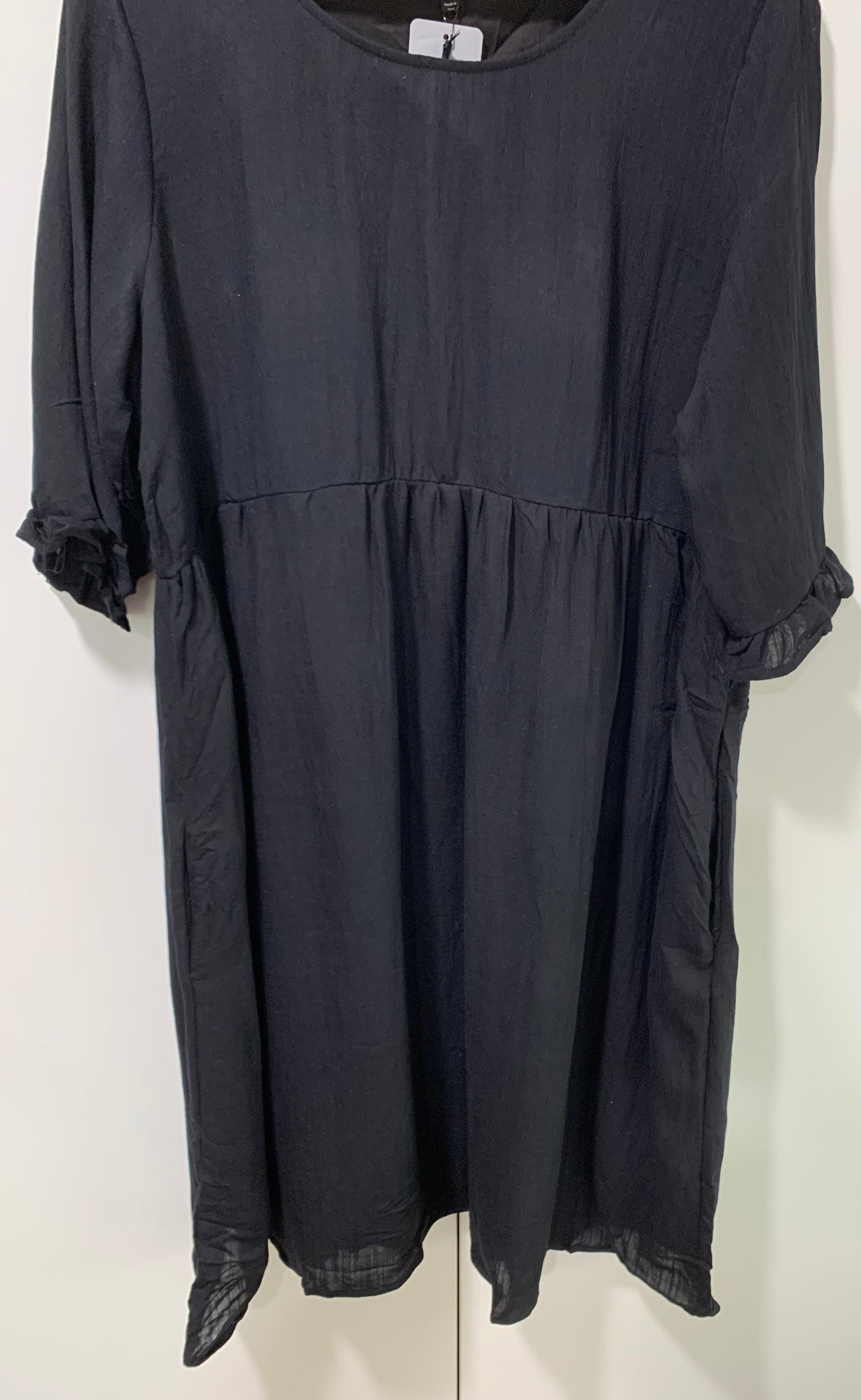 Tunic Dress in Black Linen/Rayon w Frill Sleeves in Black - Willow Tree