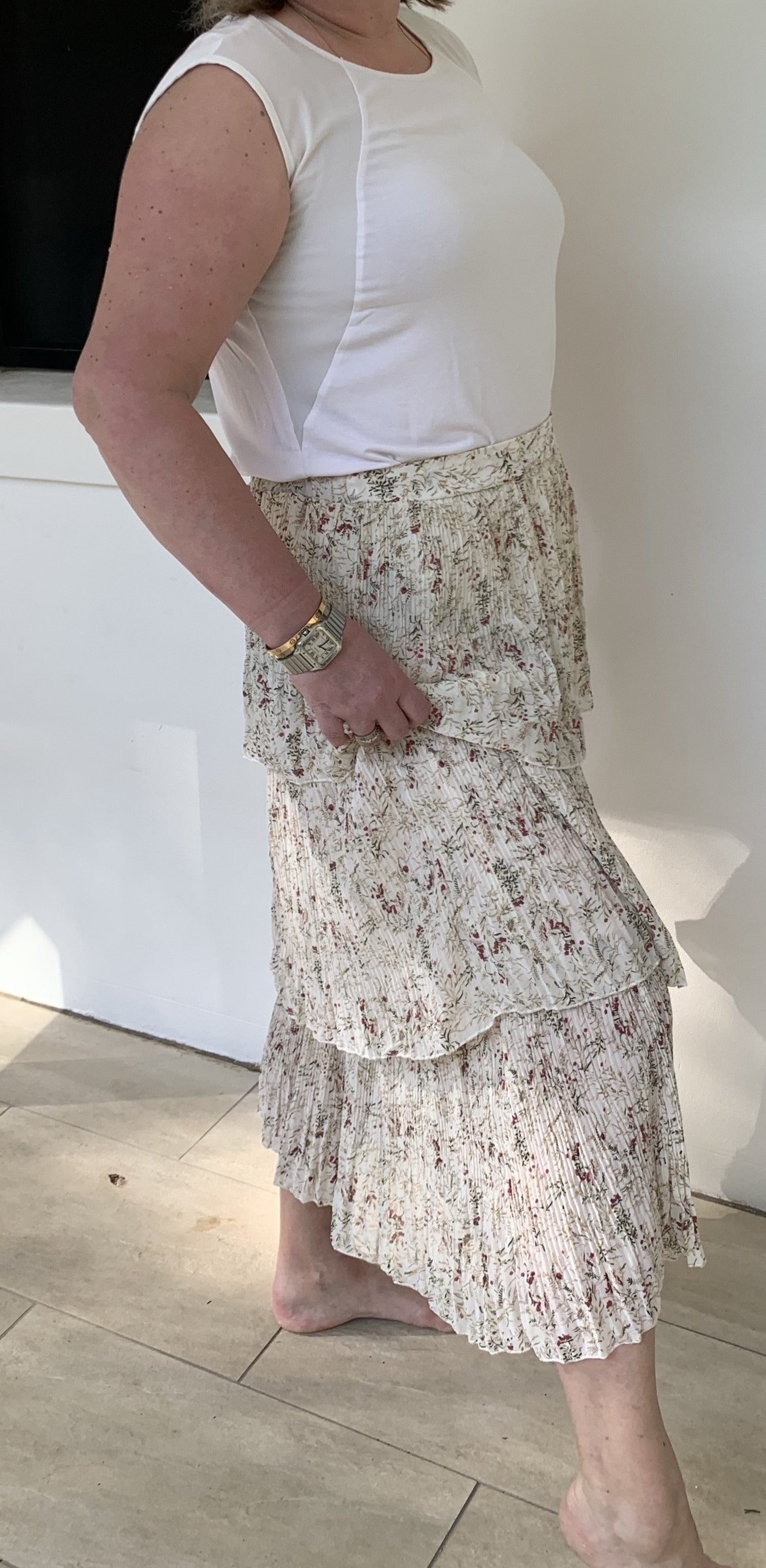 White Floral Pleated Midi Skirt in Three Layers with Elastic Waist - Silver Wishes