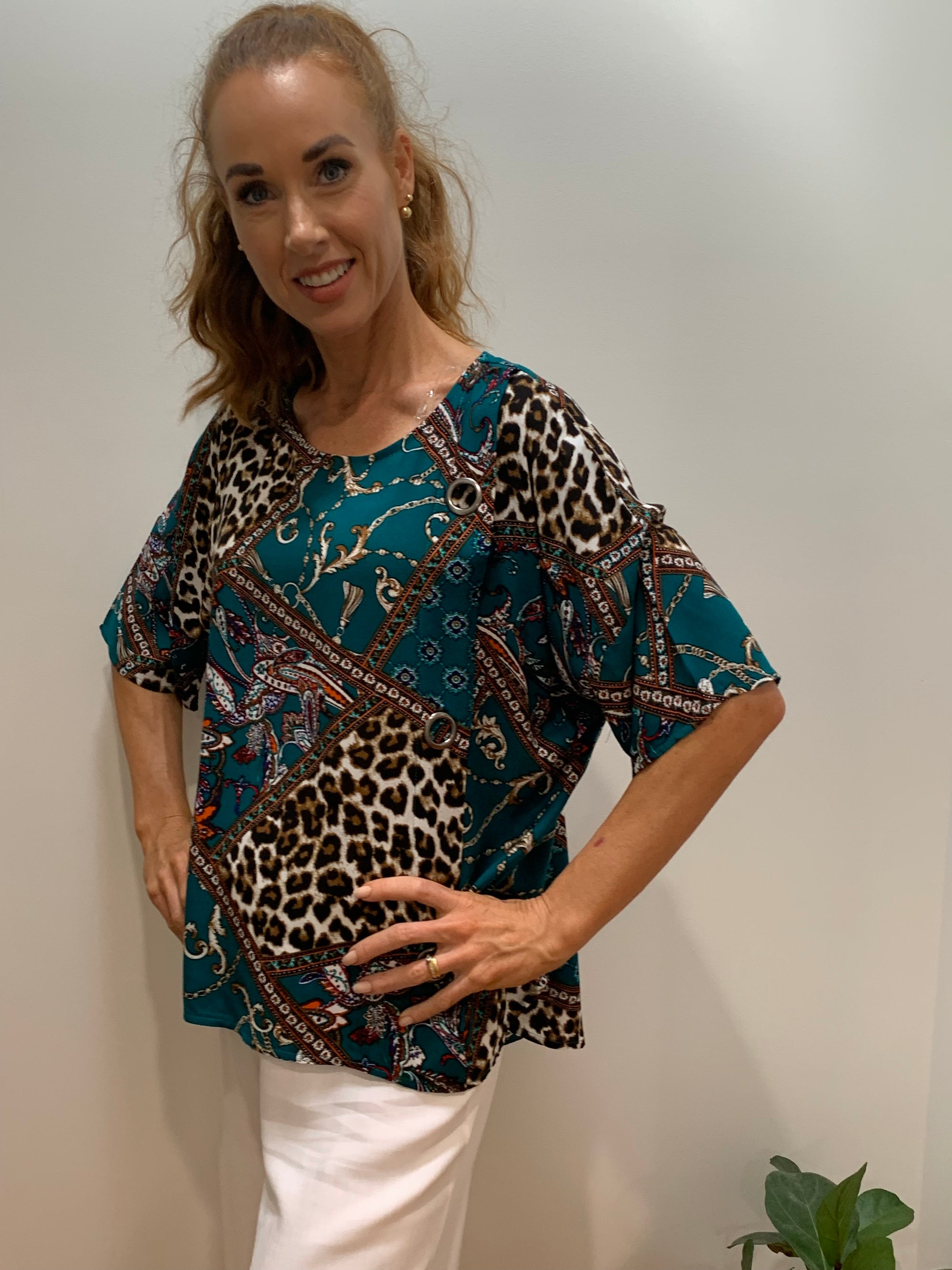 Top in Leopard Print/Teal Colour with Metal Detail 1/2 Long Sleeve