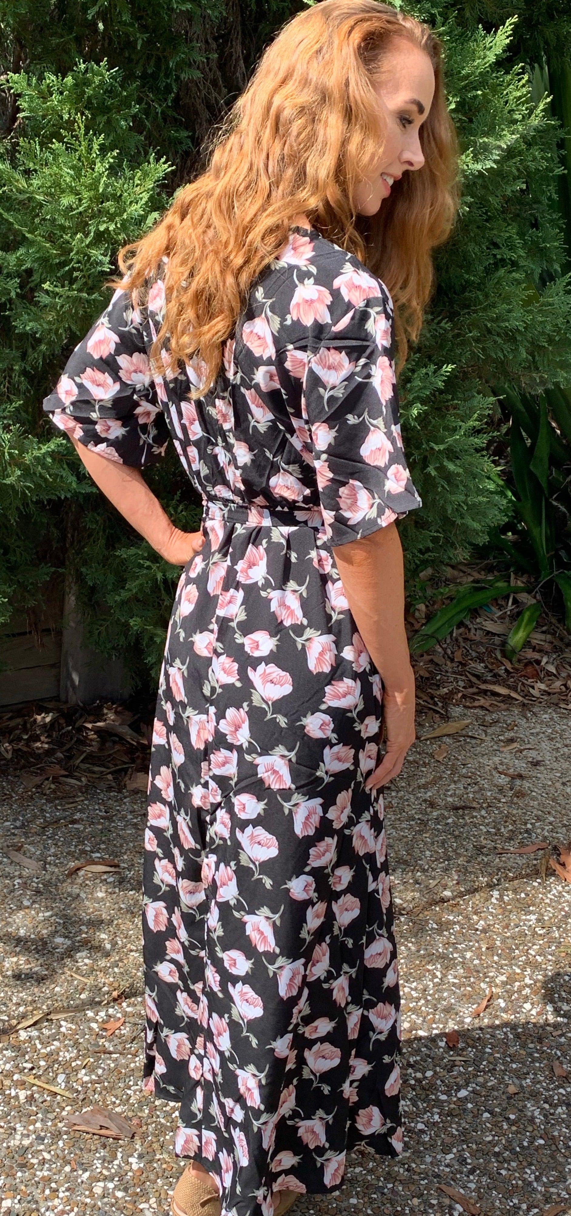 Long Dress in Black with Pink Floral Print Crossover Elastic Waist Style Women's Size L/XL - Scandi & Me