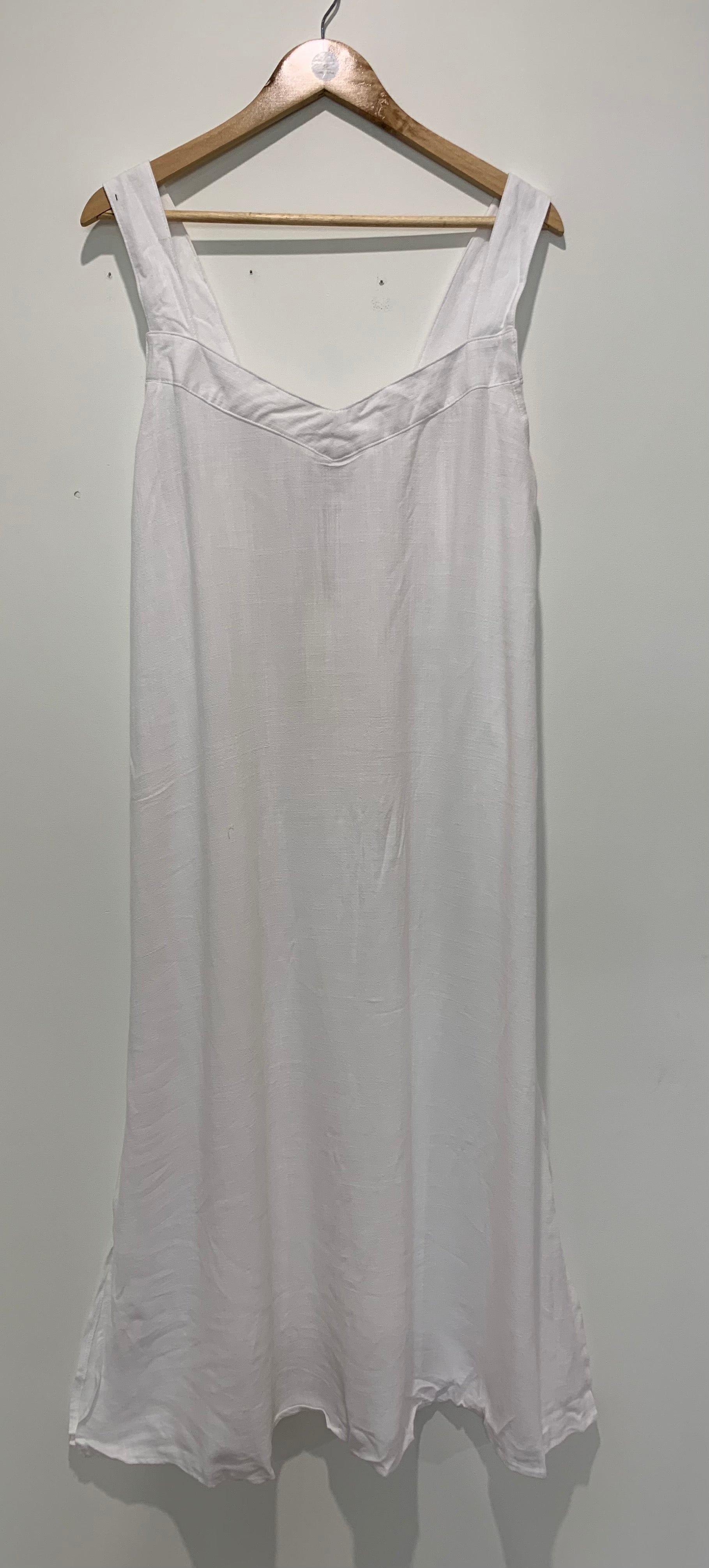 Singlet Style Maxi Dress in Crips White Linen Blend Resort/Beach Wear - Willow Tree