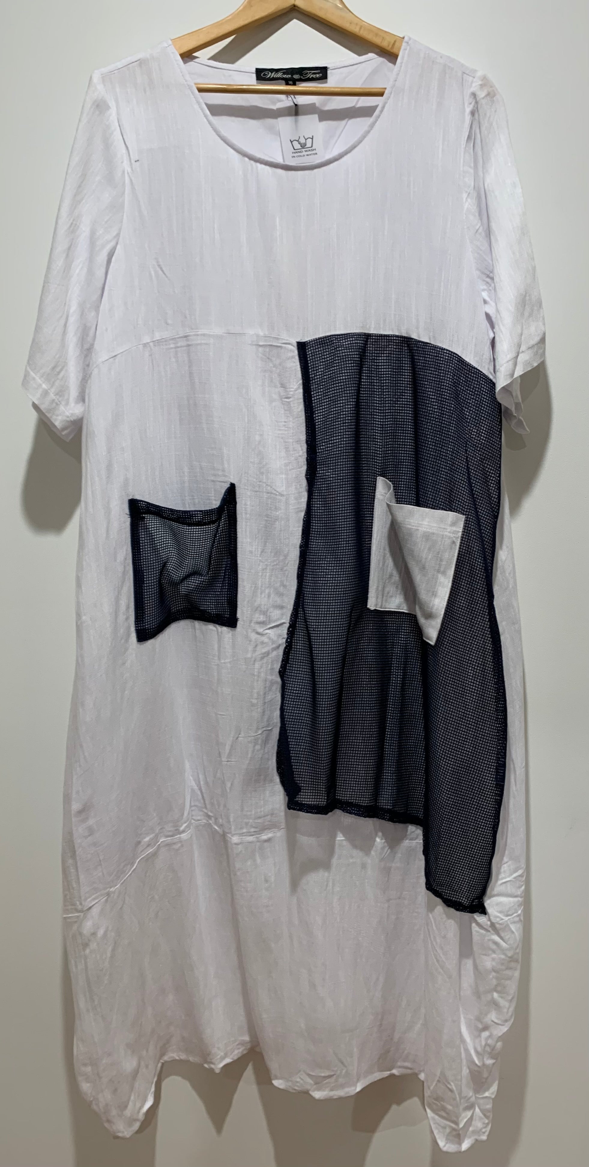 Linen Blend Dress in White with Navy Mesh Pocket Detail - Willow Tree